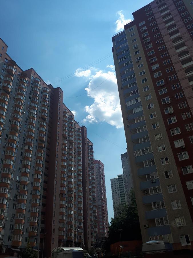 Saperka Albergue Kiev Exterior foto